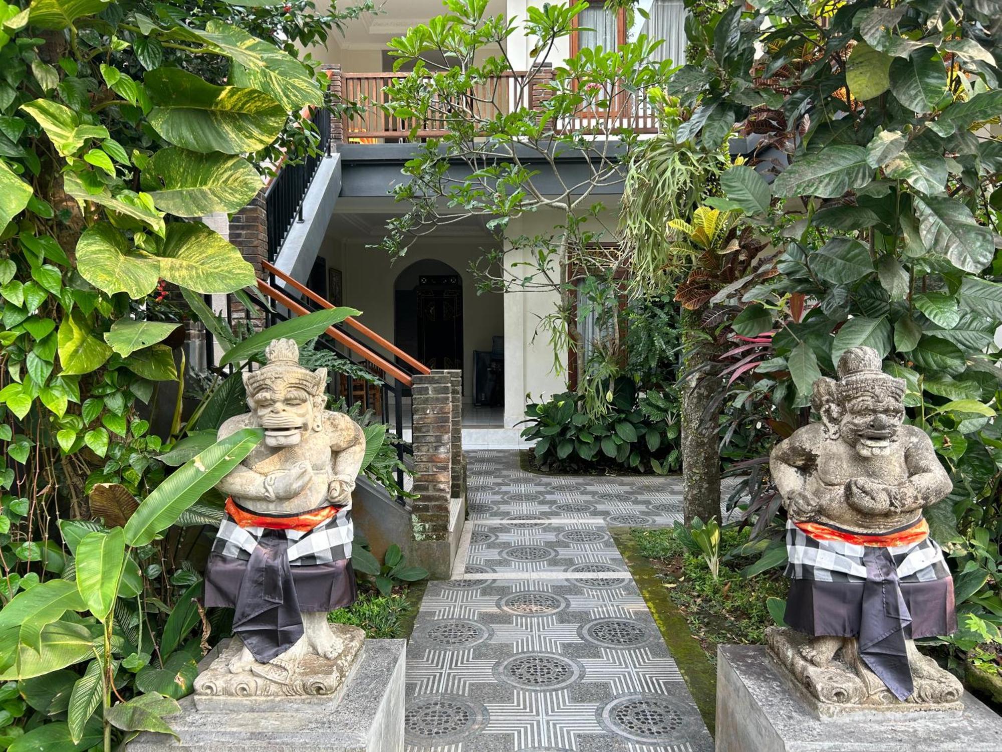 Balimas Guest House 乌布 外观 照片